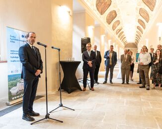 Measured at the Klementinum … <br />   (opening ceremony) / Photo: Z. Homolka Fedorová, NL CR