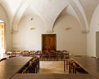 Zasedací místnost (č. 136)