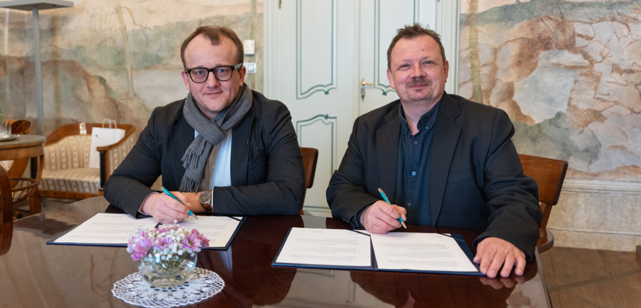 Národní knihovna ČR a Post Bellum - uzavření memoranda