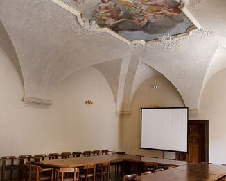 Zasedací místnost (č. 136)