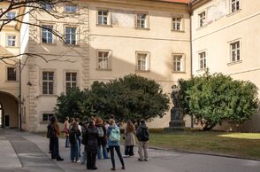 Proměny od baroka po současnou knihovnu