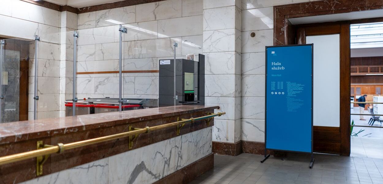 Návratový automat v šatně