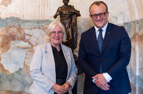 Norská velvyslankyně Snøfrid Emterud a generální ředitel NK ČR Tomáš Foltýn