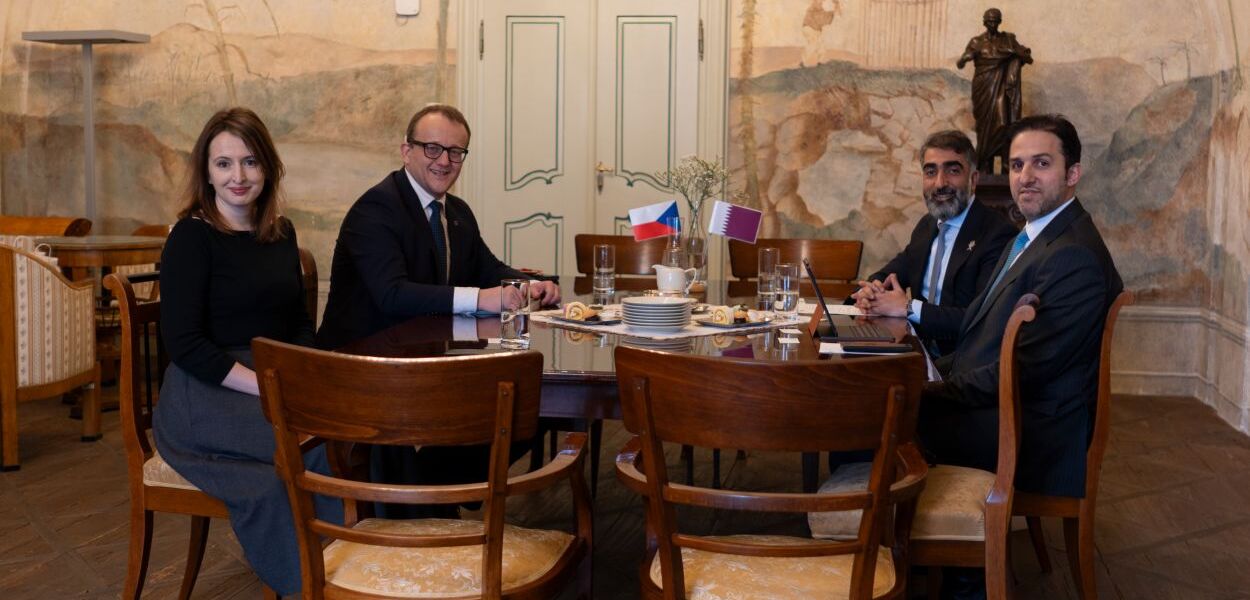 Návštěva katarského velvyslance v Národní knihovně