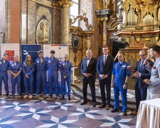 Podpis memoranda o spolupráci na projektu Česká cesta do vesmíru / Foto: Pavel Dvořák