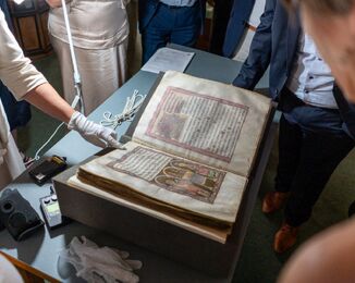 Komise pro posouzení stavu národních kulturních památek při hodnocení Kodexu vyšehradského / Foto: Archiv NK ČR